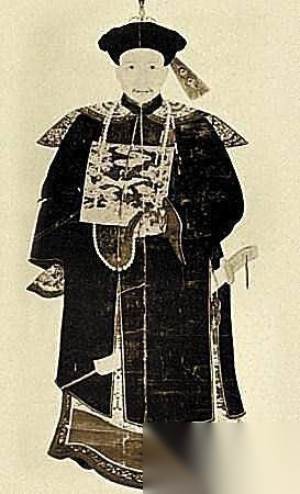 严嵩历史图片