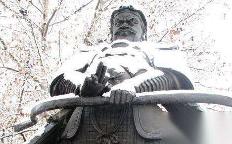 钱缪历史图片