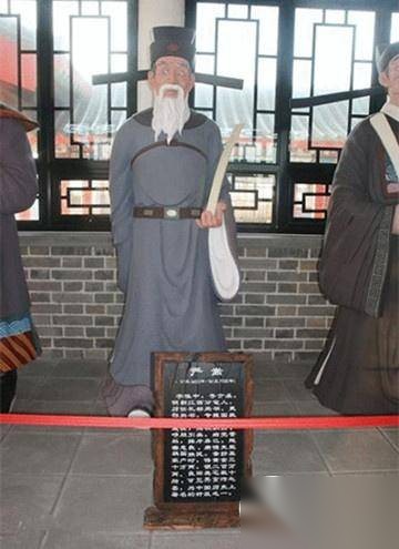 严嵩历史图片