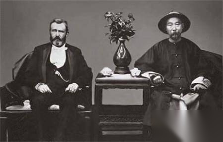 李鸿章带棺材出访历史图片