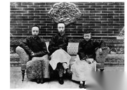 溥仪历史图片