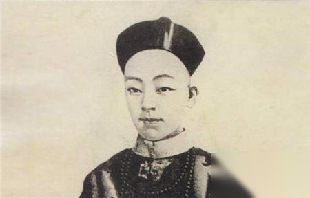 皇太极历史图片