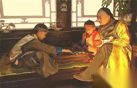 乾隆继位历史图片