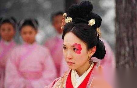 黄月英历史图片