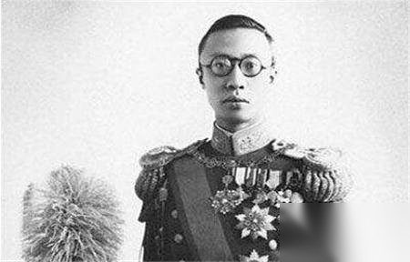 溥仪历史图片