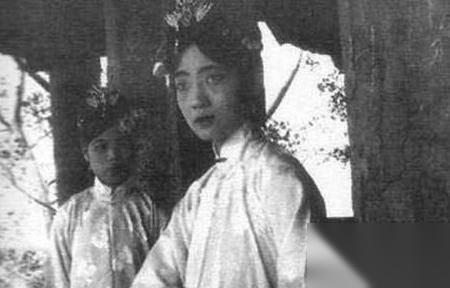 溥仪历史图片