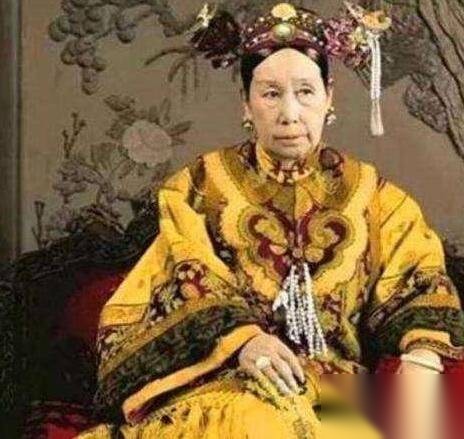 国人称他“卖国”却连日本都敬他历史图片