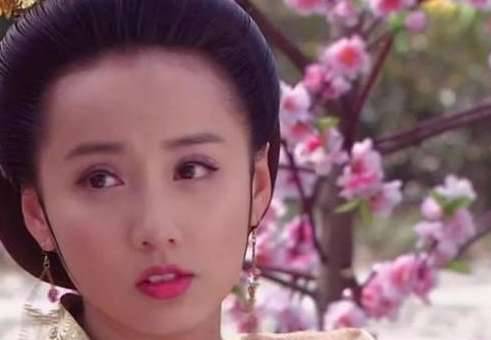 姚月华历史图片