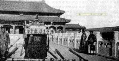 溥仪历史图片