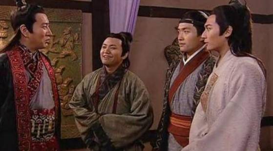 3个皇后历史图片