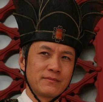 高拱历史图片