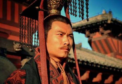 卢毓历史图片