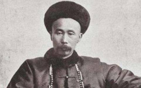 晚清中兴四大名臣是哪几个？谁的官职权力最大？历史图片