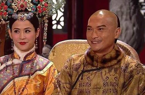 奕纬历史图片