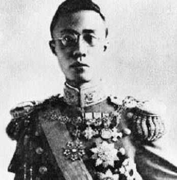 溥仪历史图片