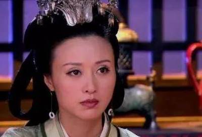 薄姬历史图片