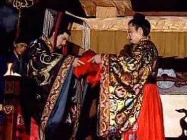 曹节历史图片
