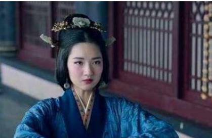 曹节历史图片