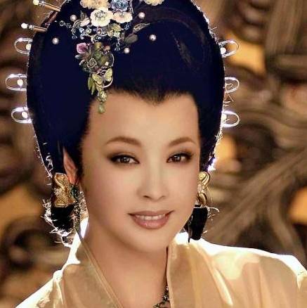李显历史图片