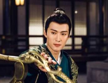 杨忠历史图片