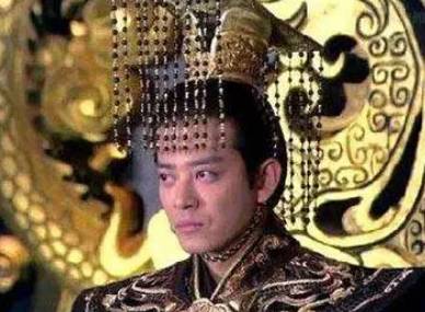 元钦历史图片