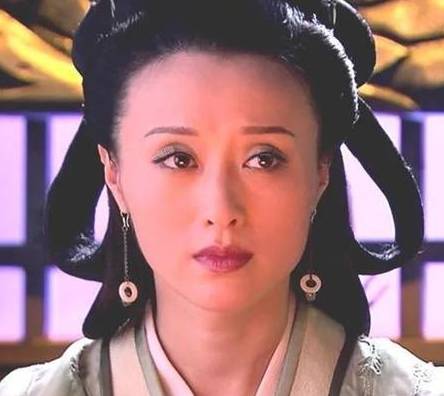 薄姬历史图片