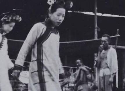 宫女历史图片