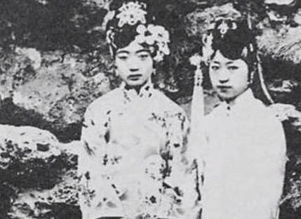 宫女历史图片