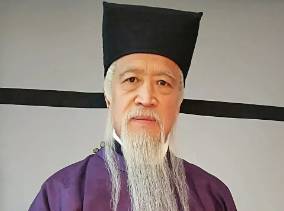 张知白历史图片