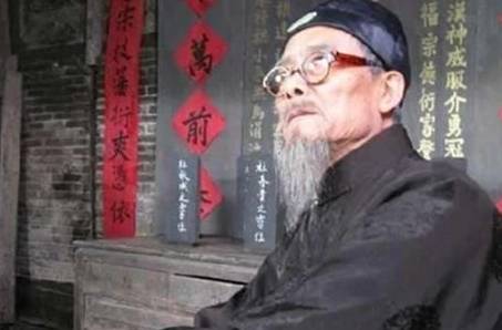 夏虫不可以语冰历史图片