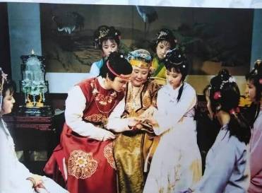 贾敏历史图片