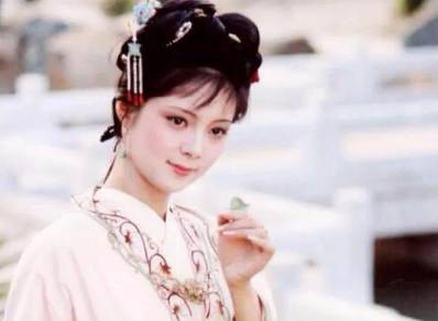 《咏白海棠》历史图片
