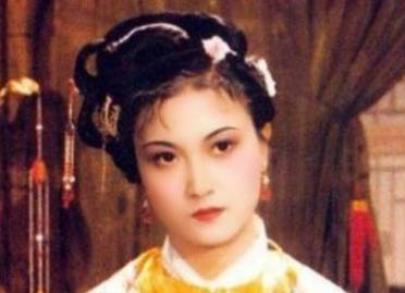 贾迎春历史图片