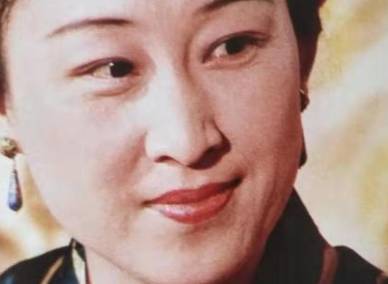 贾母历史图片