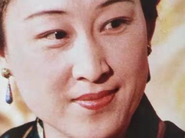 邢岫烟历史图片