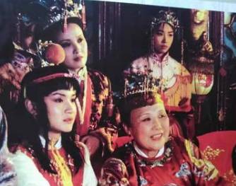 贾母历史图片
