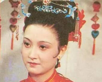 贾迎春历史图片