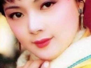薛宝钗历史图片