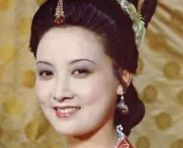 宝钗历史图片