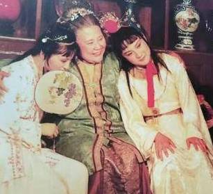 宝钗黛玉历史图片