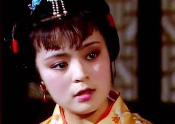 同样是贾府的庶女历史图片