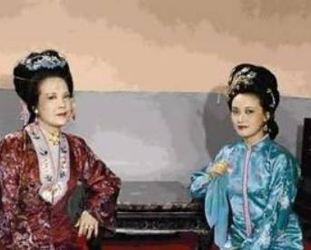 贾母历史图片