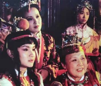 晴雯历史图片