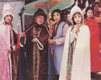 贾母历史图片