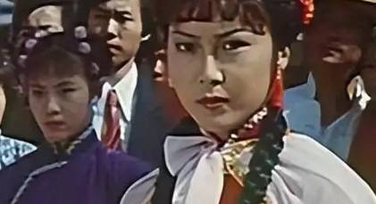 儿女英雄传历史图片