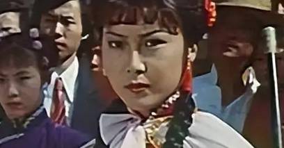儿女英雄传历史图片
