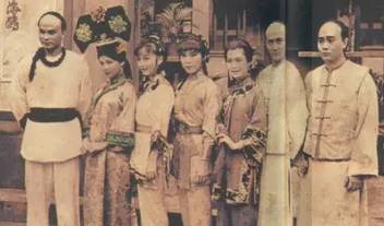 儿女英雄传历史图片
