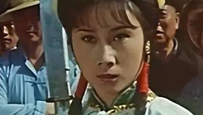 儿女英雄传历史图片