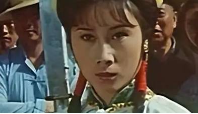 儿女英雄传历史图片