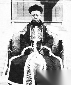 溥仪历史图片